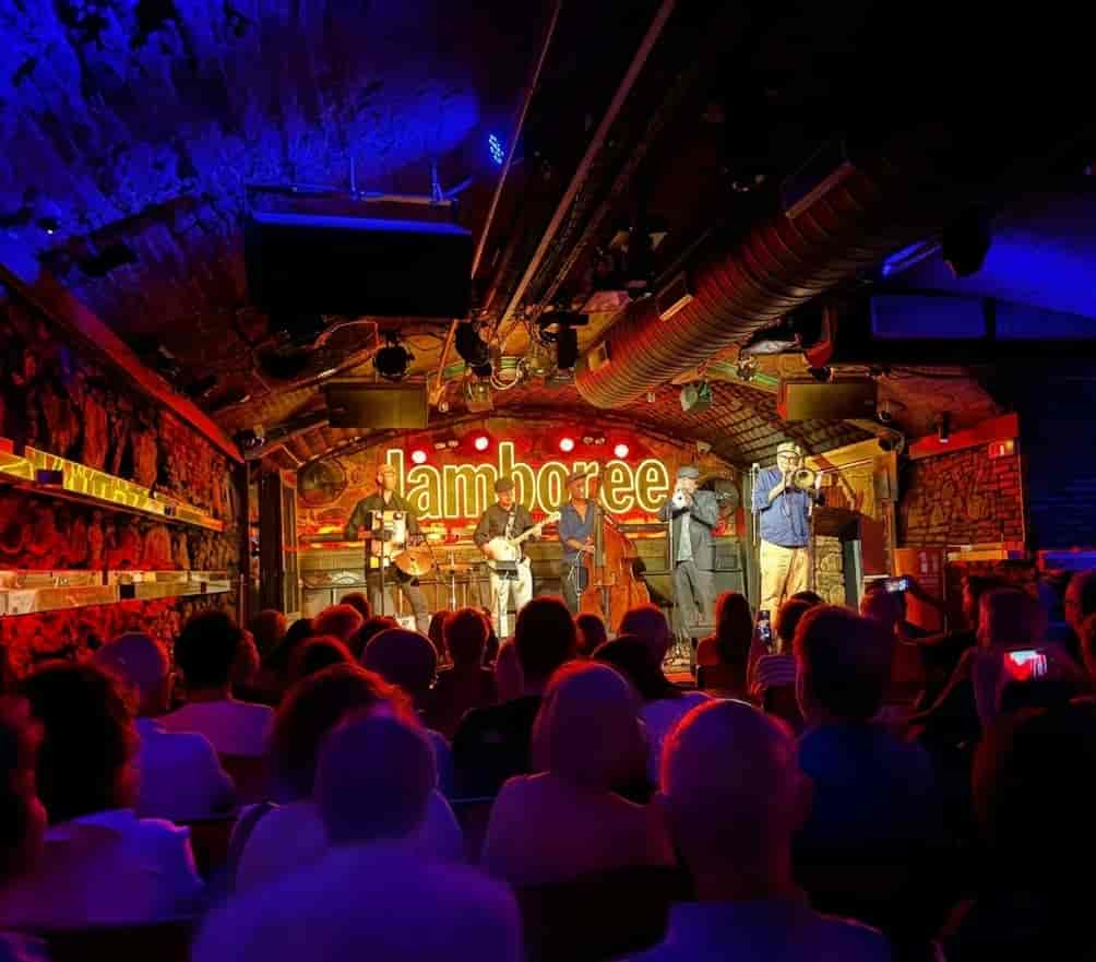 Jamboree Jazz Club en la Plaça Reial, templo del jazz y la música en vivo en Barcelona