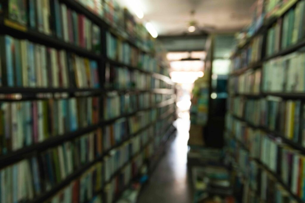 Librerías de segunda mano en Barcelona para descubrir libros con historia